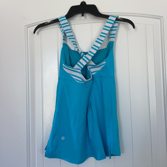 Lululemon Athletica tank — size 4 - Picture 2 of 4